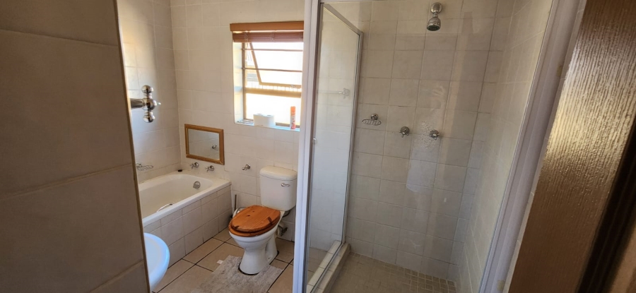 3 Bedroom Property for Sale in Hillcrest Northern Cape